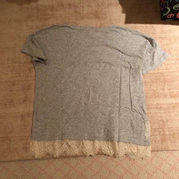 J Crew Top with Lace Trimming - Picture 4 of 4